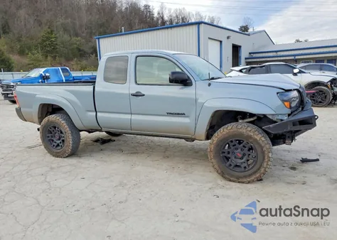 2008 Toyota Tacoma Access Cab z USA, uszkodzony, nr VIN 5TEUU42N68Z493992